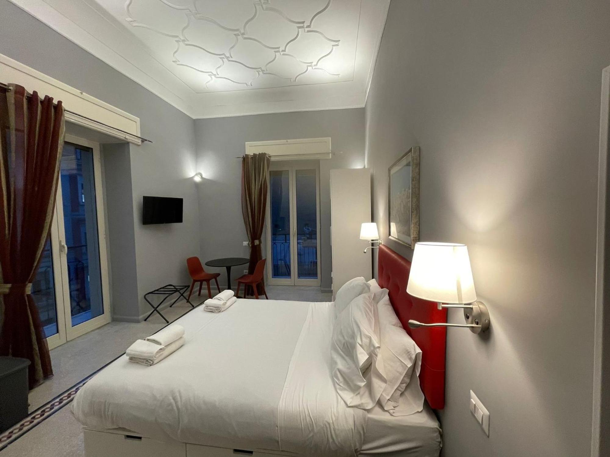La Cornucopia Apartment Napoli Bagian luar foto