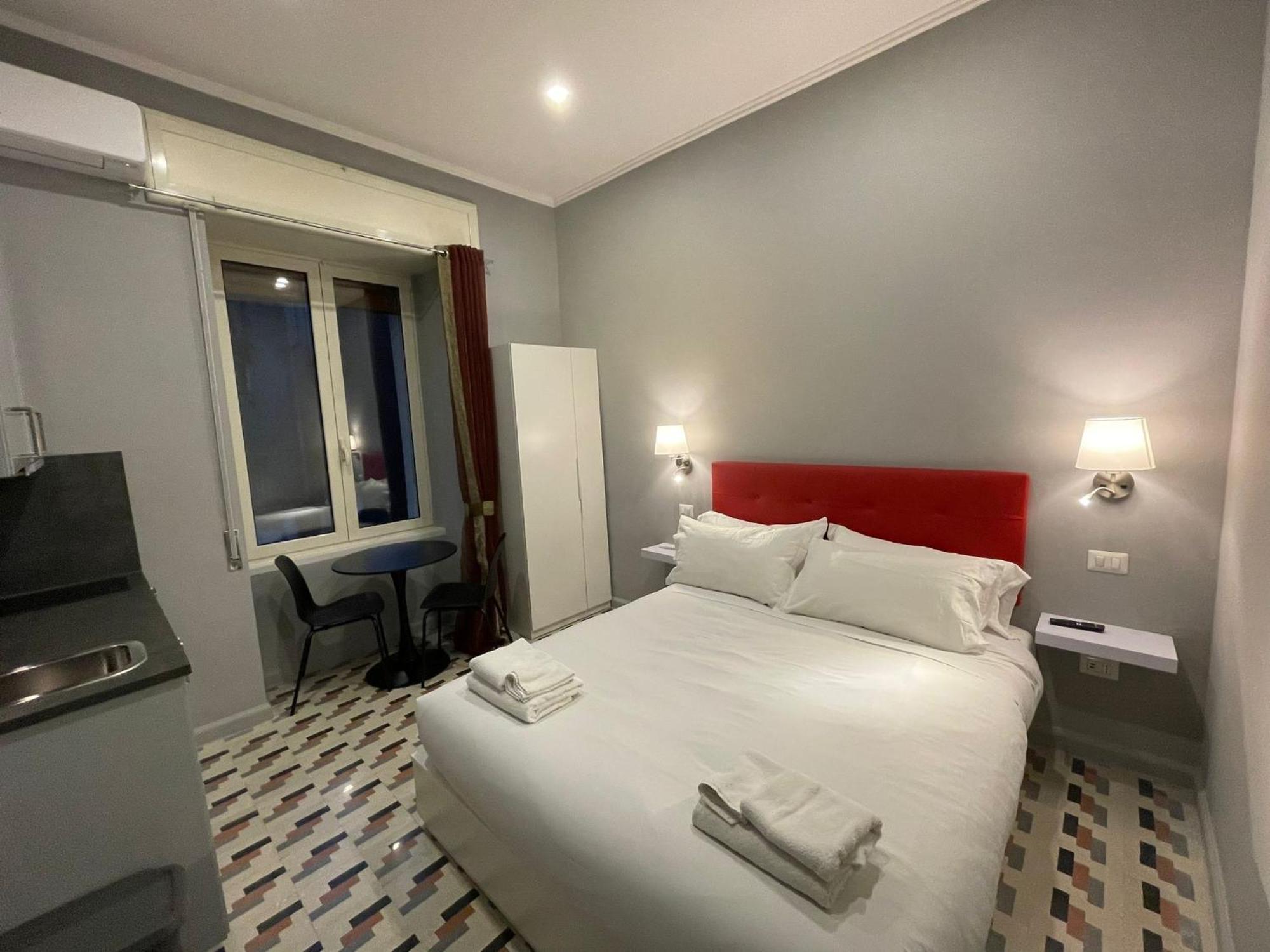La Cornucopia Apartment Napoli Bagian luar foto